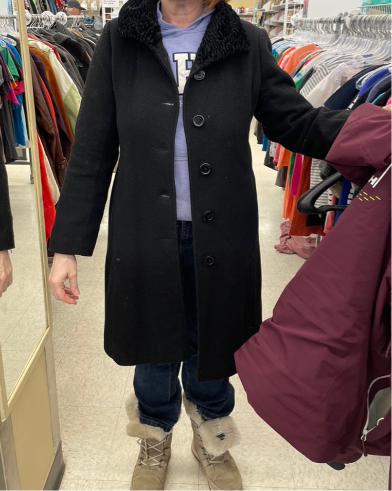 Me in my Kefta at the 2022 Calgary Expo after the Red carpet event. 
